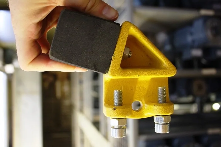 WEWIRA Kranpuffer – Detailansicht Hartgummipuffer